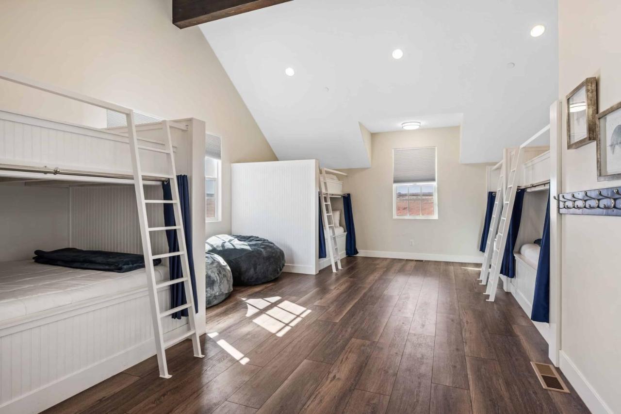 The Hudson #F2 Townhouse Villa Hurricane Buitenkant foto